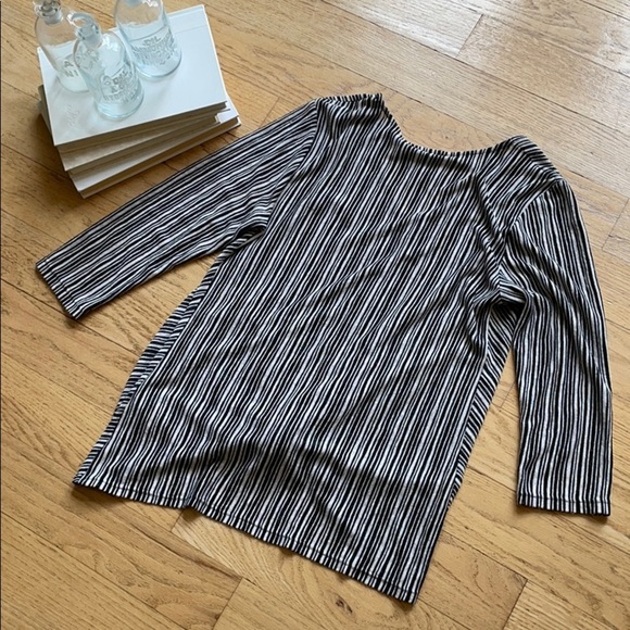 Anthro W5 top - Picture 5 of 5